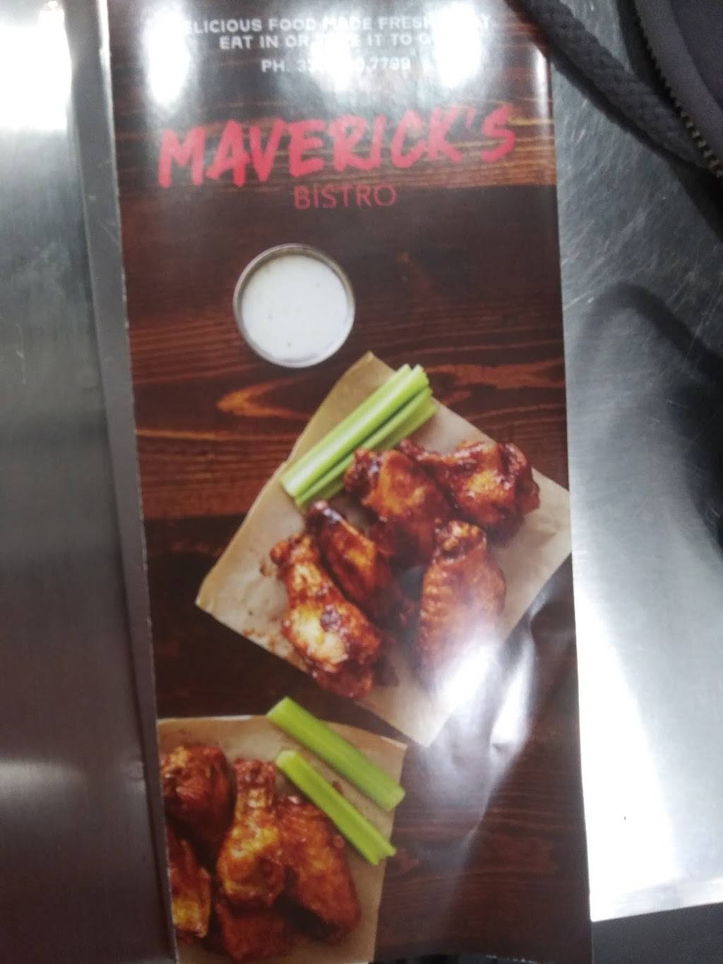 Mavericks Bistro + Krispy Krunchy Chicken Girard | restaurant | 420 S State St, Girard, OH 44420, USA | 3305307799 OR +1 330-530-7799