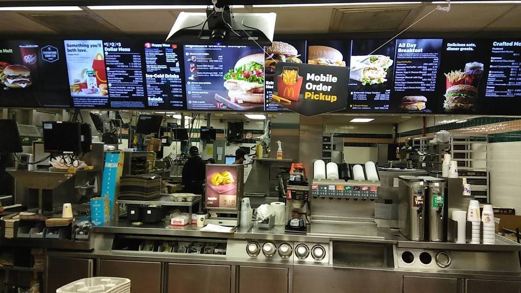 McDonalds | cafe | 1377 Harrisburg Pike, Columbus, OH 43223, USA | 6142742551 OR +1 614-274-2551