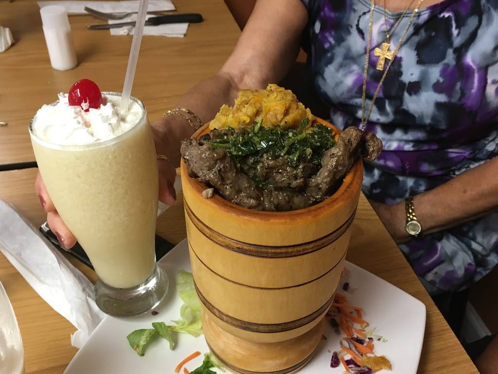 Miguelos Cafe & Bar | restaurant | 1201 N Main St, Kissimmee, FL 34744, USA | 4079786364 OR +1 407-978-6364