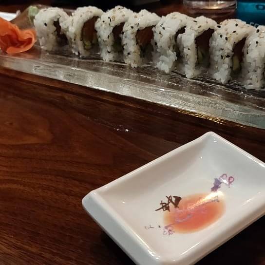 Lucky Thai | restaurant | 1594 Woodcliff Dr NE Suite F, Atlanta, GA 30329, USA | 6787059539 OR +1 678-705-9539