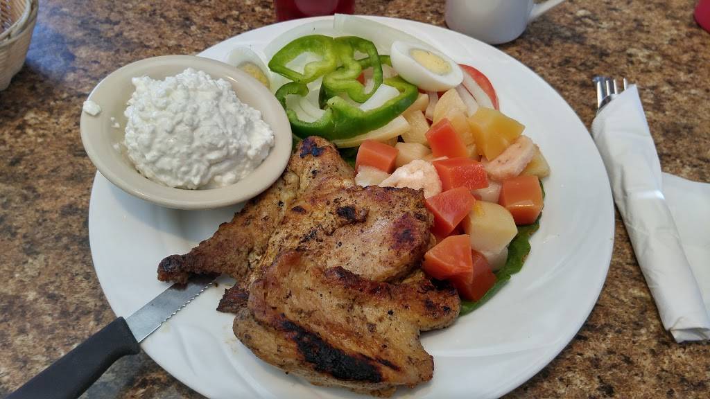 Cozy Table | restaurant | 2500 W 3rd St, Bloomington, IN 47404, USA | 8123395900 OR +1 812-339-5900