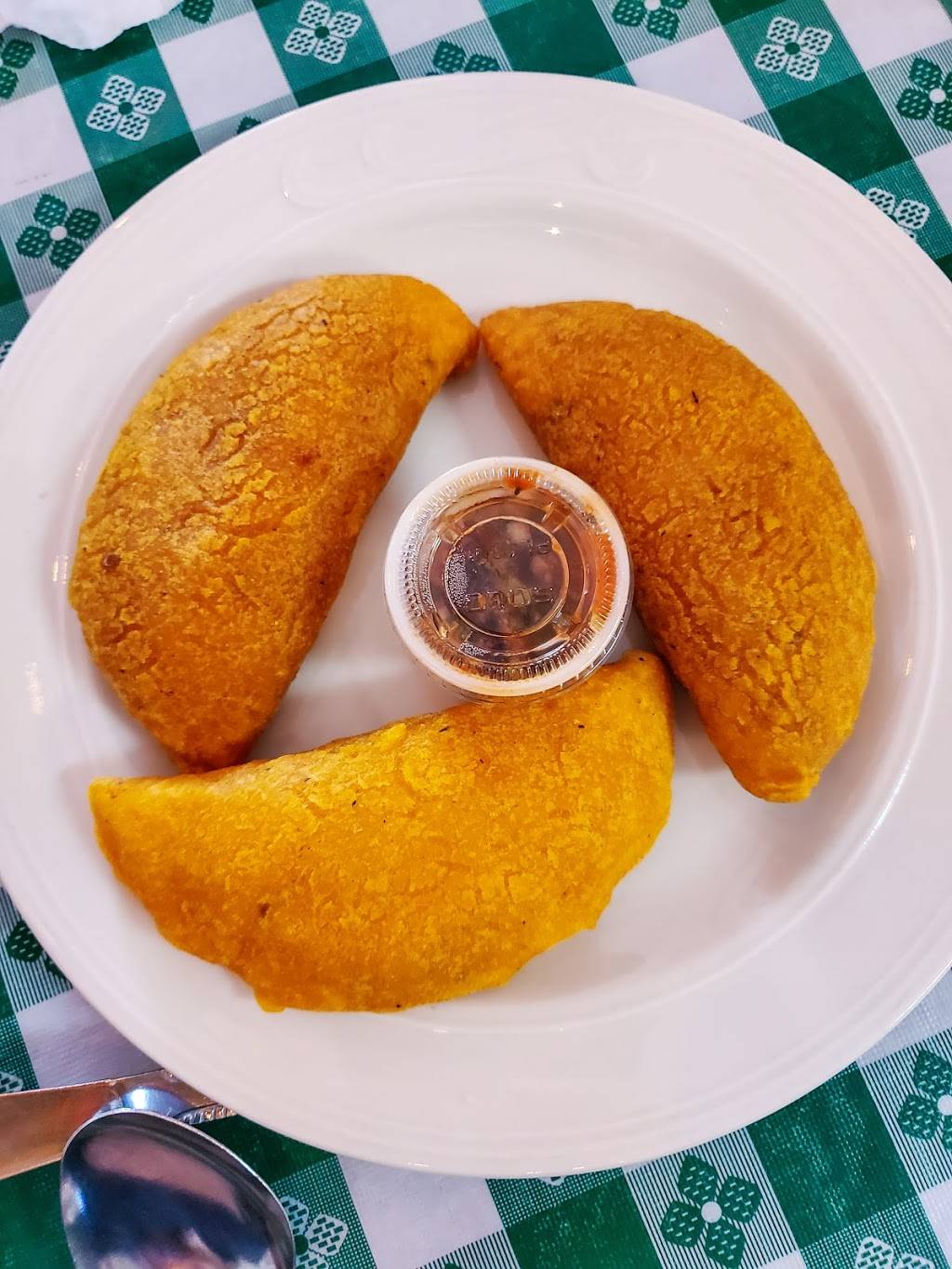 TAVOS TABLE COLOMBIAN FOOD | restaurant | 2137 N Courtenay Pkwy, Merritt Island, FL 32953, USA | 3213493186 OR +1 321-349-3186