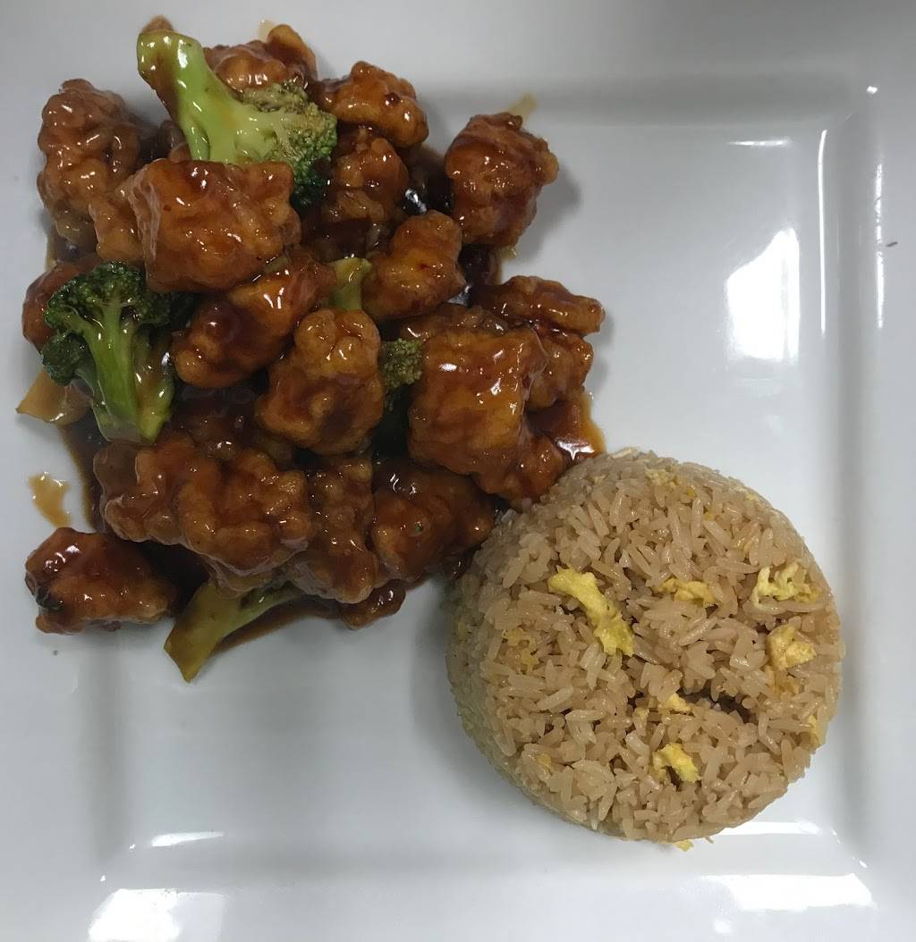 Ding How Asian Bistro | restaurant | 6955 Old Canton Rd C, Ridgeland, MS 39157, USA | 6019561717 OR +1 601-956-1717