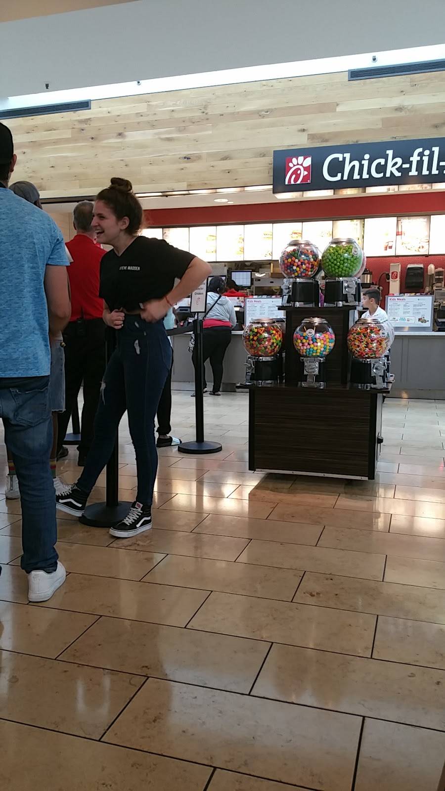 Chick-fil-A | restaurant | 8000 W Broward Blvd Ste 5005, Plantation, FL 33388, USA | 9544769425 OR +1 954-476-9425