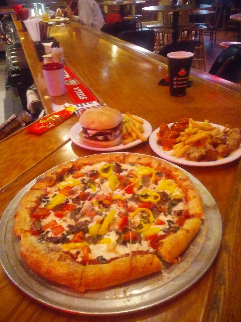 Maxs pizza and grill | restaurant | 2893 N Ridge Rd E, Ashtabula, OH 44004, USA | 4409934444 OR +1 440-993-4444