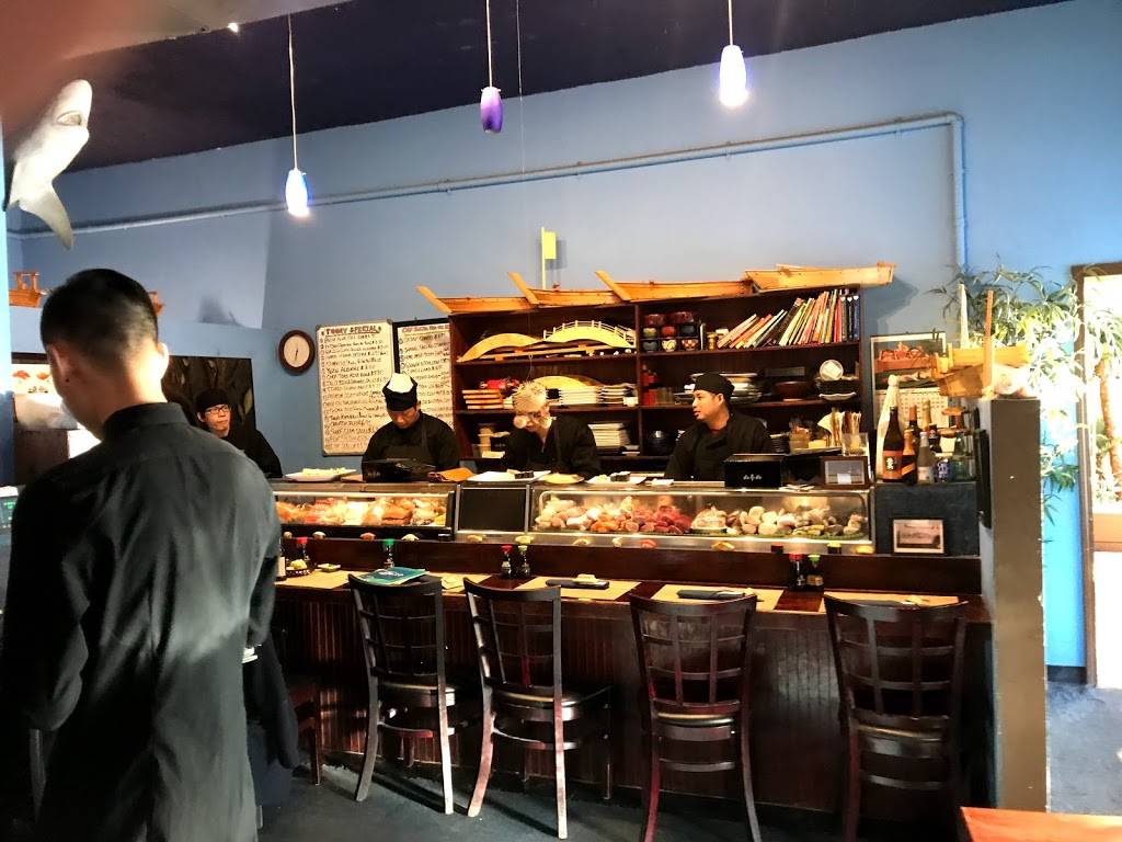 Pacific East Japanese Restaurant | restaurant | 1763 Coventry Rd, Cleveland Heights, OH 44118, USA | 2163202302 OR +1 216-320-2302