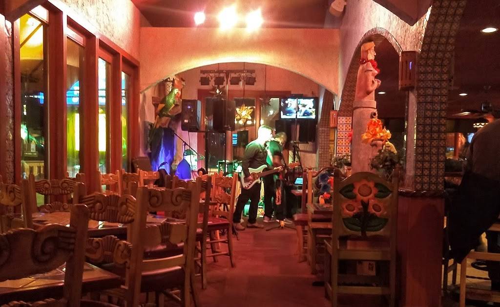 Margaritas Mexican Restaurant | night club | 180 Center St, Auburn, ME 04210, USA | 2077826036 OR +1 207-782-6036