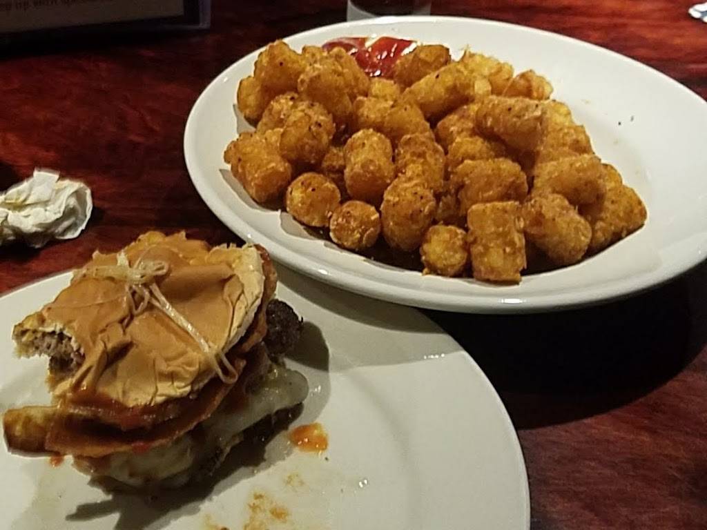 The Celtic Knot Pub | restaurant | 208 E 5th N St, Summerville, SC 29483, USA | 8432610258 OR +1 843-261-0258