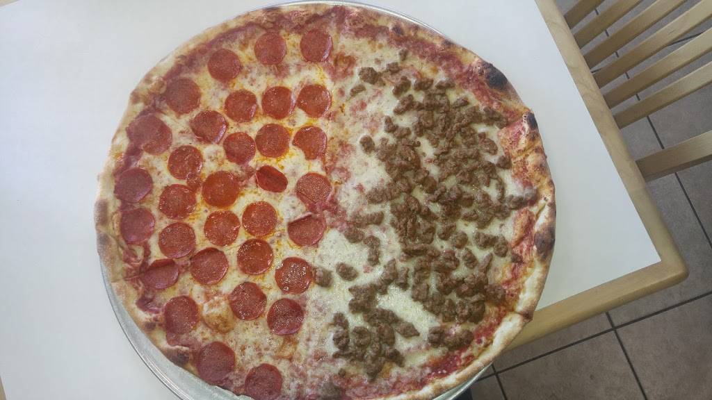 Il Glottone Bistro & Pizzeria | restaurant | 412 NJ-71, Spring Lake, NJ 07762, USA | 7322820166 OR +1 732-282-0166