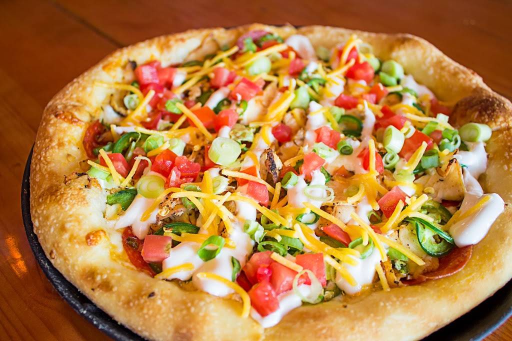 Homeslice | meal delivery | 938 W Webster Ave, Chicago, IL 60614, USA | 3127894600 OR +1 312-789-4600