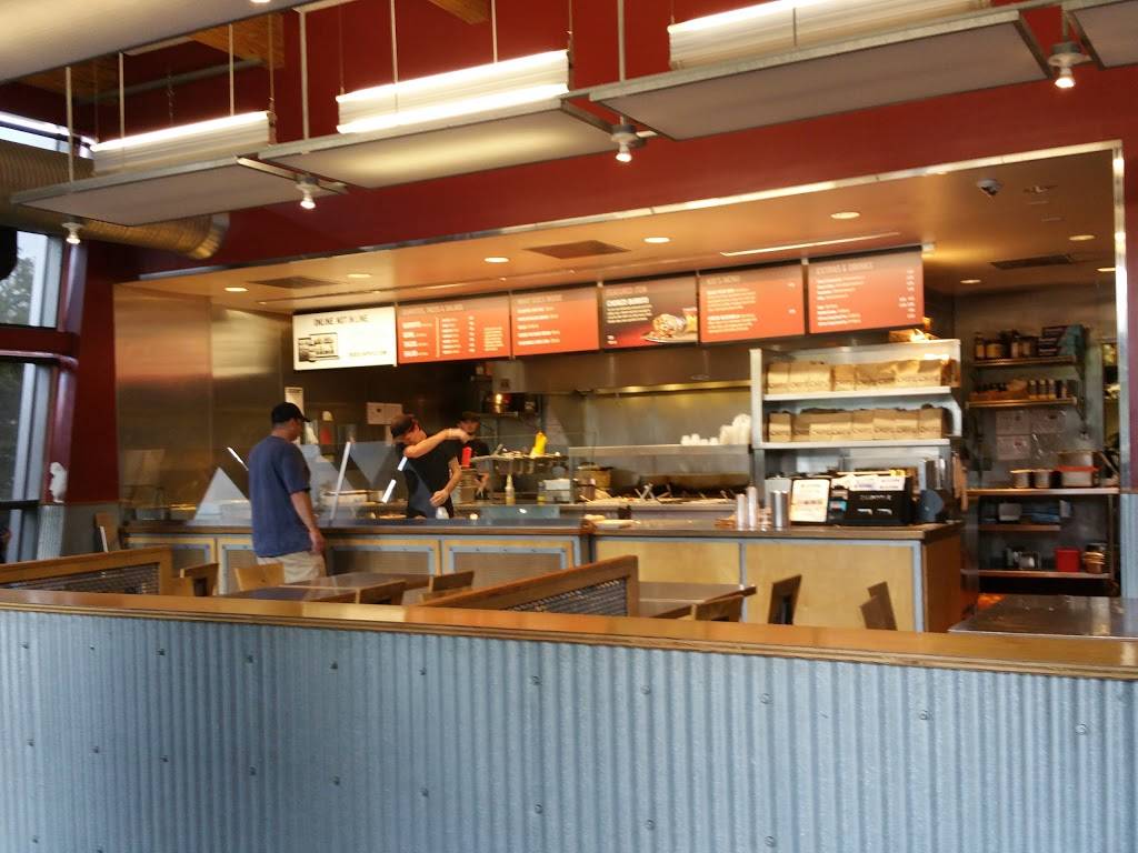 Chipotle Mexican Grill | restaurant | 2012 S Pleasant Valley Rd, Winchester, VA 22601, USA | 5406679534 OR +1 540-667-9534