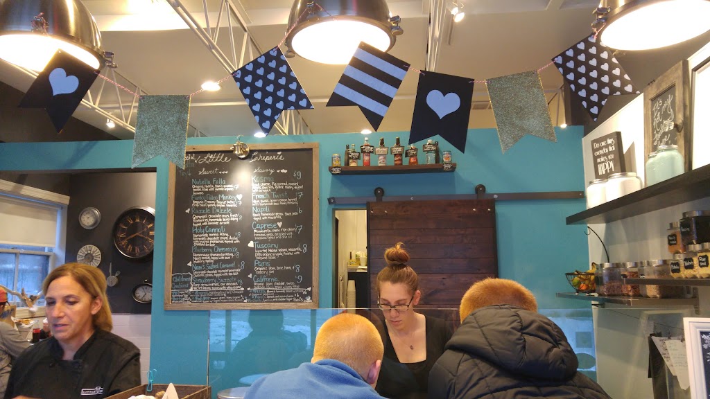 Little Creperie | cafe | 102 S Prospect Ave, Clarendon Hills, IL 60514, USA | 6303252231 OR +1 630-325-2231