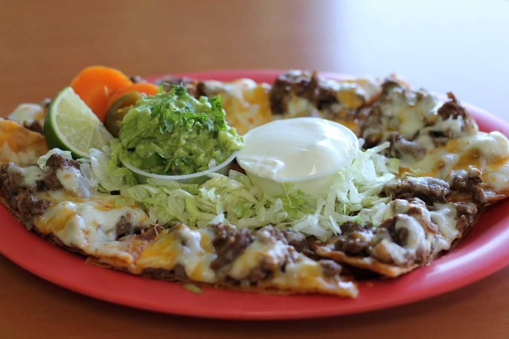 El Famous Burrito | restaurant | 1165 Bloomingdale Rd, Glendale Heights, IL 60139, USA | 6306825882 OR +1 630-682-5882