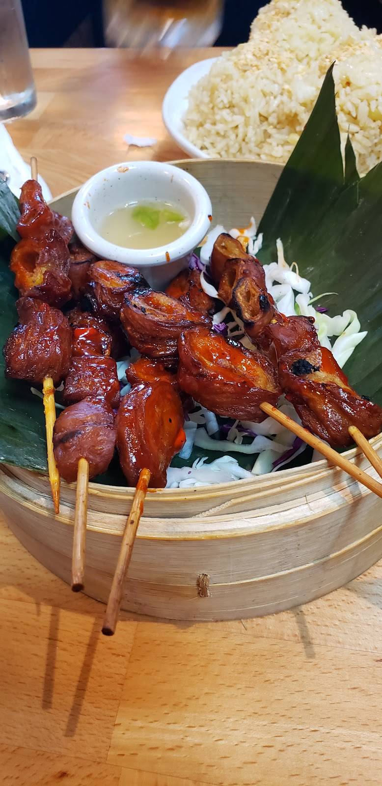 The Noypitz Bar & Grill | restaurant | 11165 183rd St Suite A165, Cerritos, CA 90703, USA | 5624028488 OR +1 562-402-8488