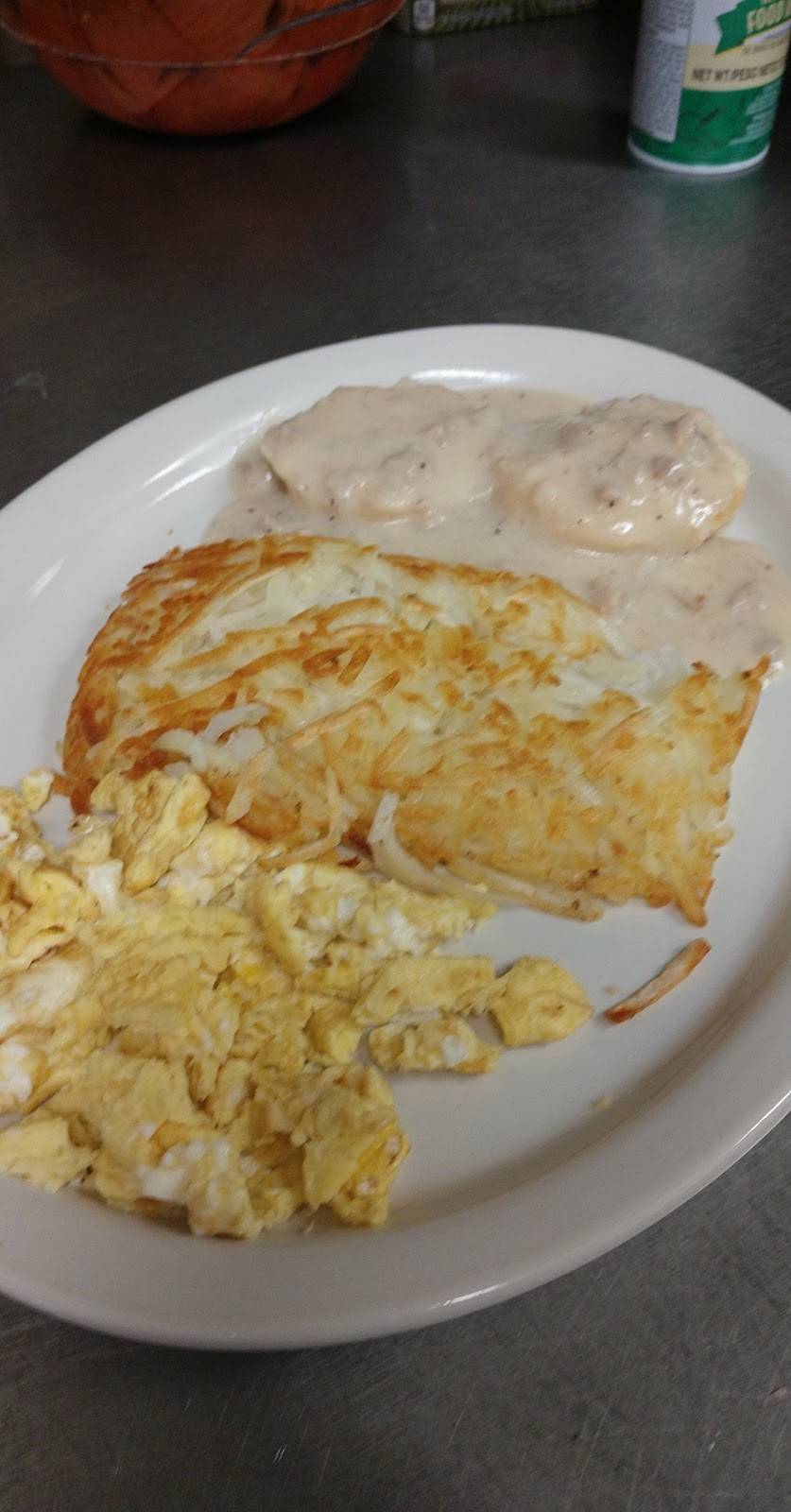 The Main Dish | restaurant | 219 Main St S, Luck, WI 54853, USA | 7154722378 OR +1 715-472-2378