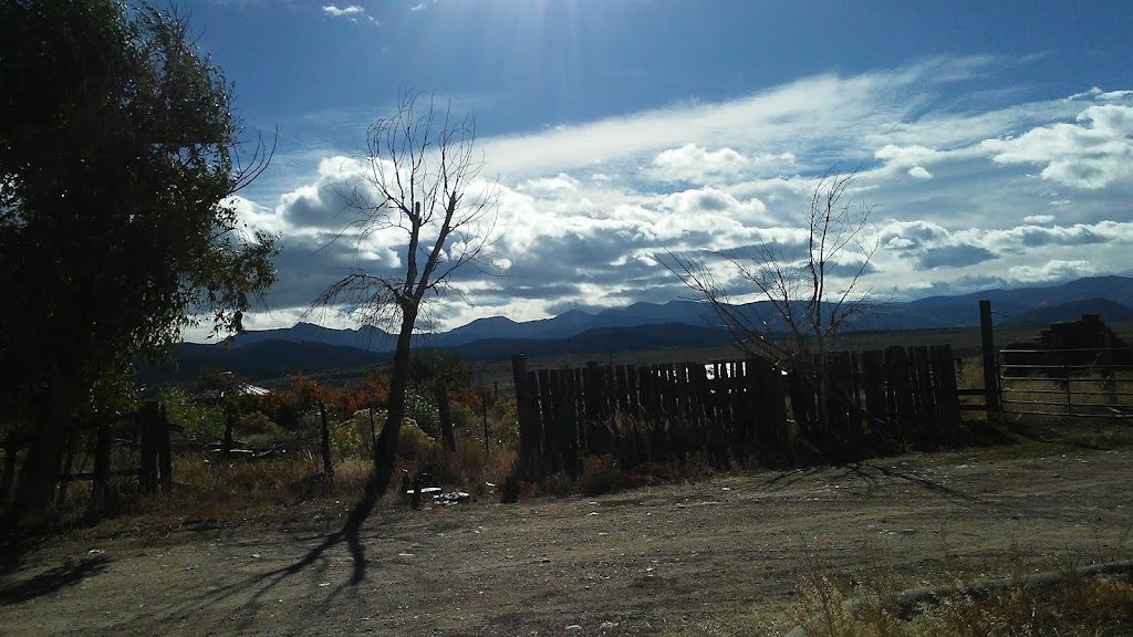 My Tias Café | restaurant | 107 NM-378, Cerro, NM 87519, USA | 5755862203 OR +1 575-586-2203