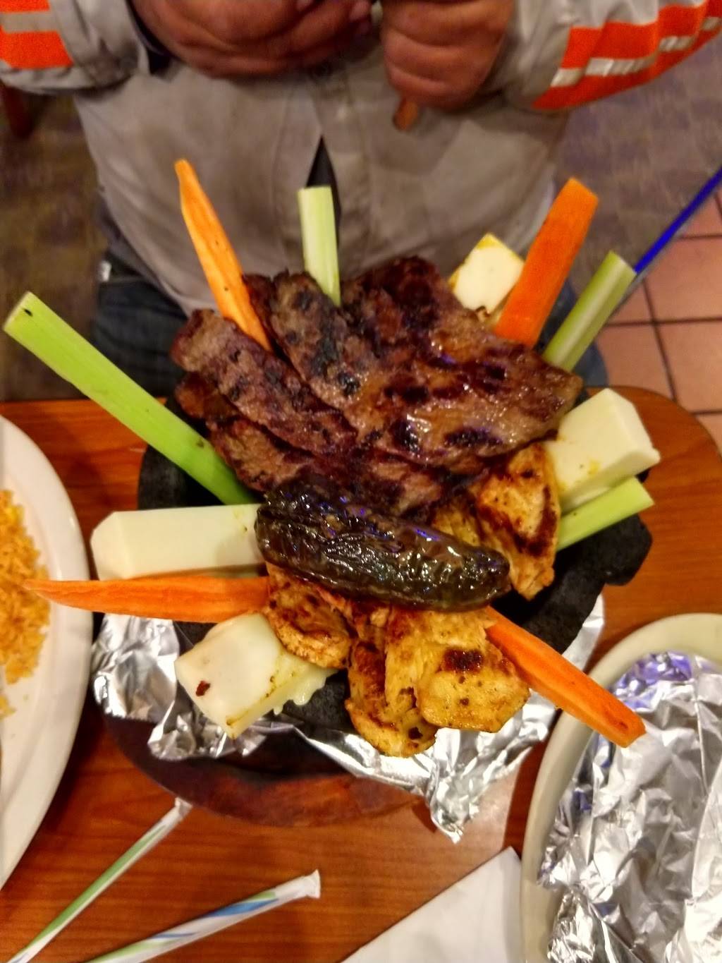 El Rodeo | restaurant | 8128 E US Hwy 36, Avon, IN 46123, USA | 3172720597 OR +1 317-272-0597