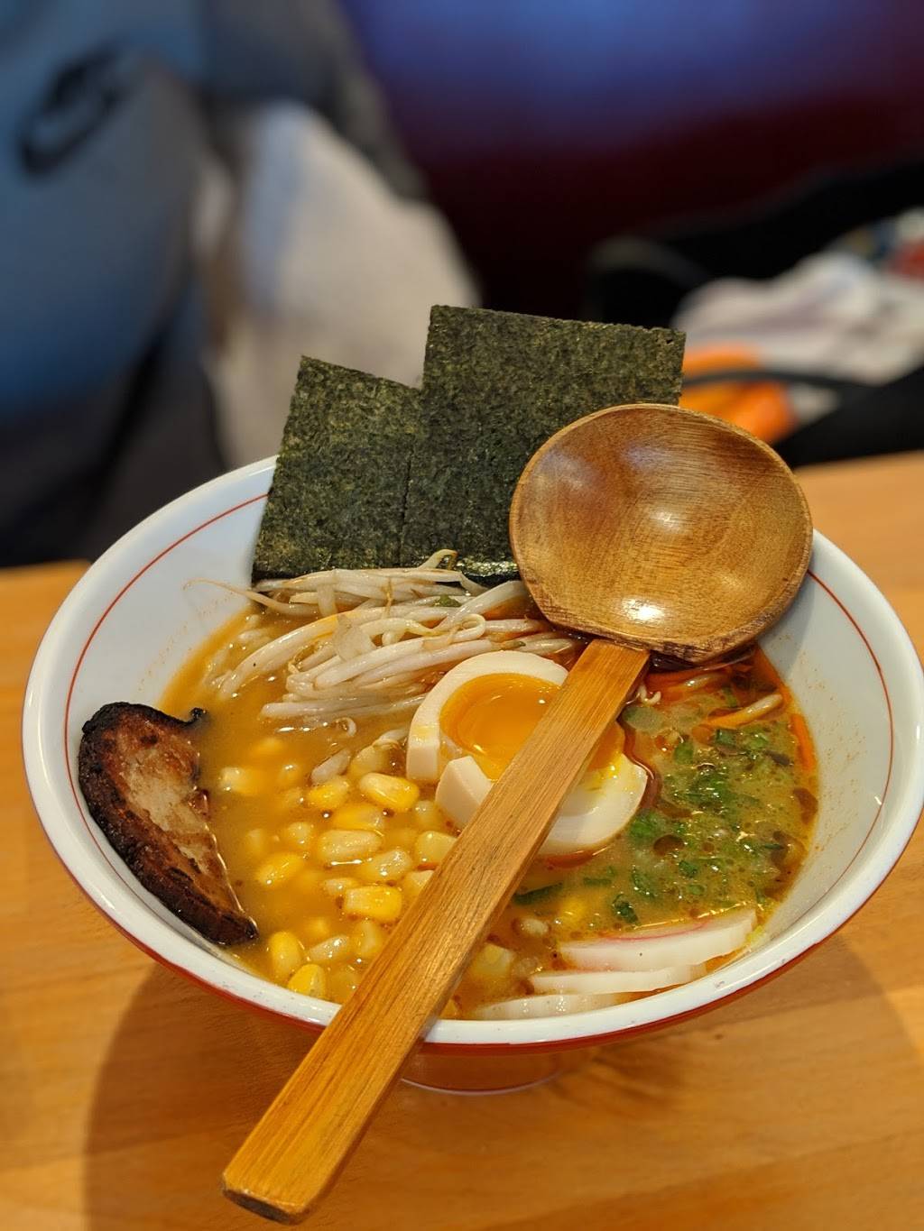 Matsui Sushi | restaurant | 6408 Landsdowne Centre Dr, Alexandria, VA 22315, USA | 7035506100 OR +1 703-550-6100