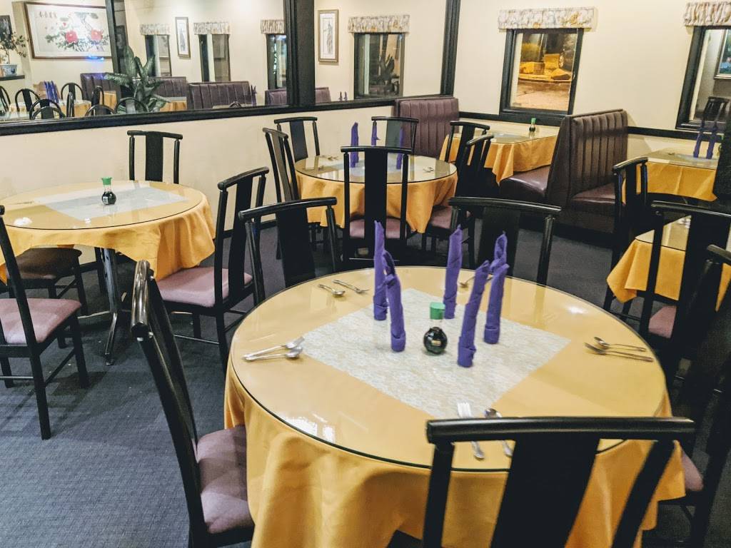 Silver Pond | restaurant | 6523 N Academy Blvd, Colorado Springs, CO 80918, USA | 7195949343 OR +1 719-594-9343