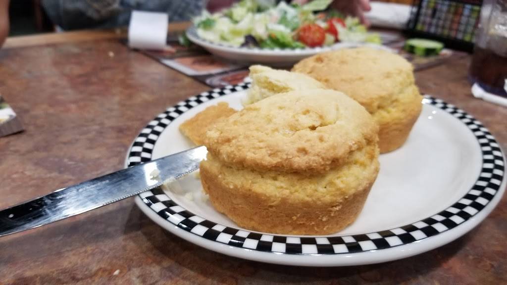 Black Bear Diner | restaurant | 11981 S Strang Line Rd, Olathe, KS 66062, USA | 9133551108 OR +1 913-355-1108