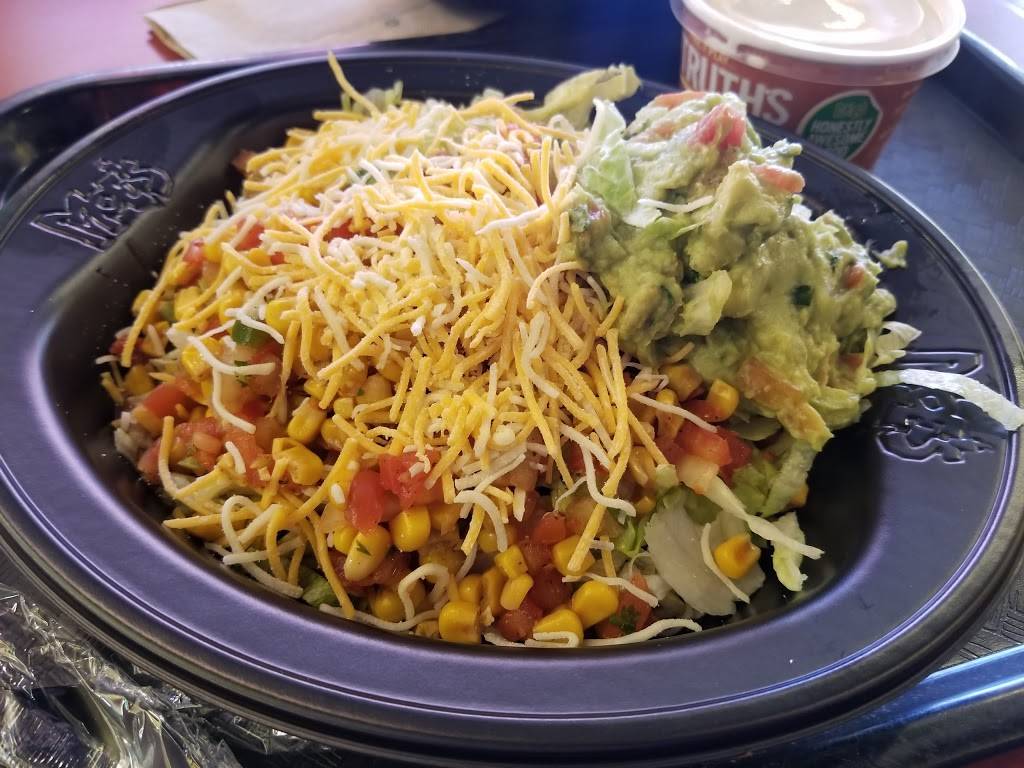 Moes Southwest Grill | restaurant | 909 Hartford Turnpike, Waterford, CT 06385, USA | 8605749059 OR +1 860-574-9059