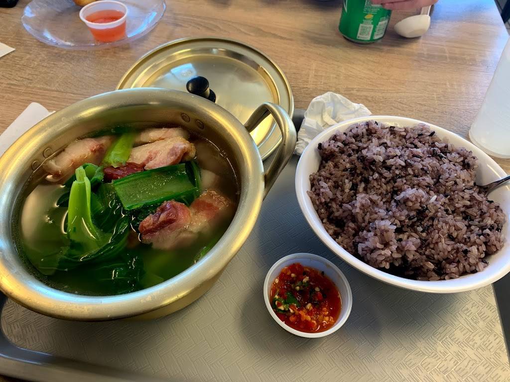 Mamas Noodle Bar | restaurant | 248 Wisconsin St, Oshkosh, WI 54901, USA | 9206636378 OR +1 920-663-6378