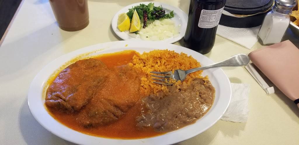 Familia Loritos | restaurant | 2525 W Bethany Home Rd, Phoenix, AZ 85017, USA | 6029731797 OR +1 602-973-1797