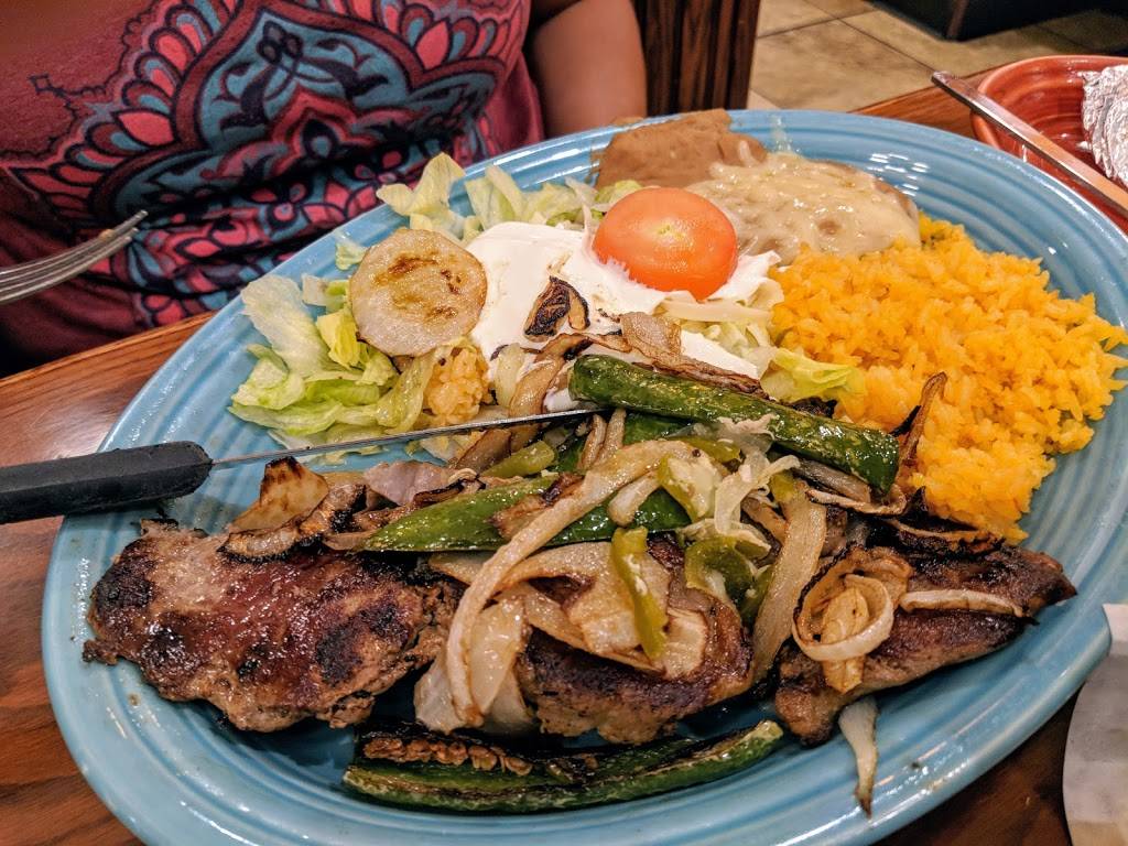 Las Palapas Mexican Restaurant | restaurant | 8 Bangor Mall Blvd, Bangor, ME 04401, USA | 2079473500 OR +1 207-947-3500