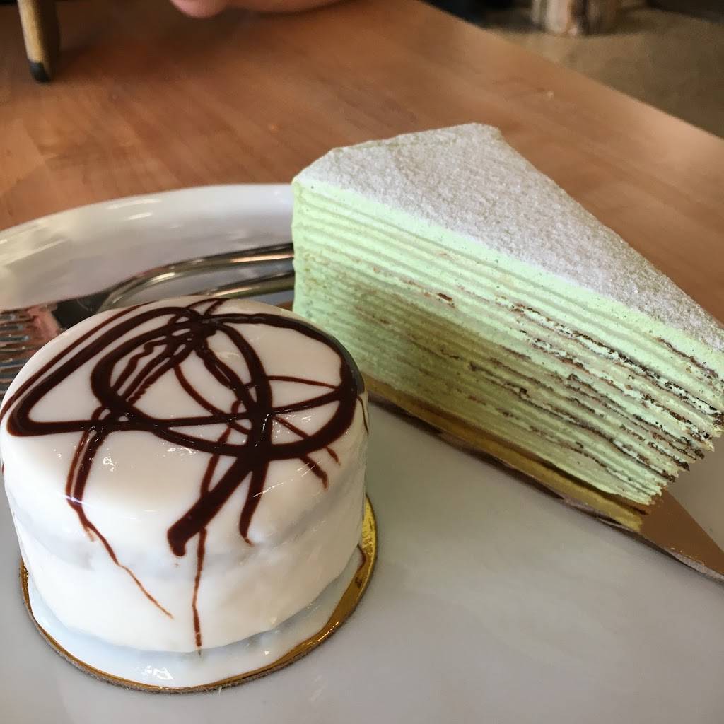 White Wolf Japanese Patisserie | bakery | 31 E 14 Mile Rd, Clawson, MI 48017, USA | 2482683349 OR +1 248-268-3349