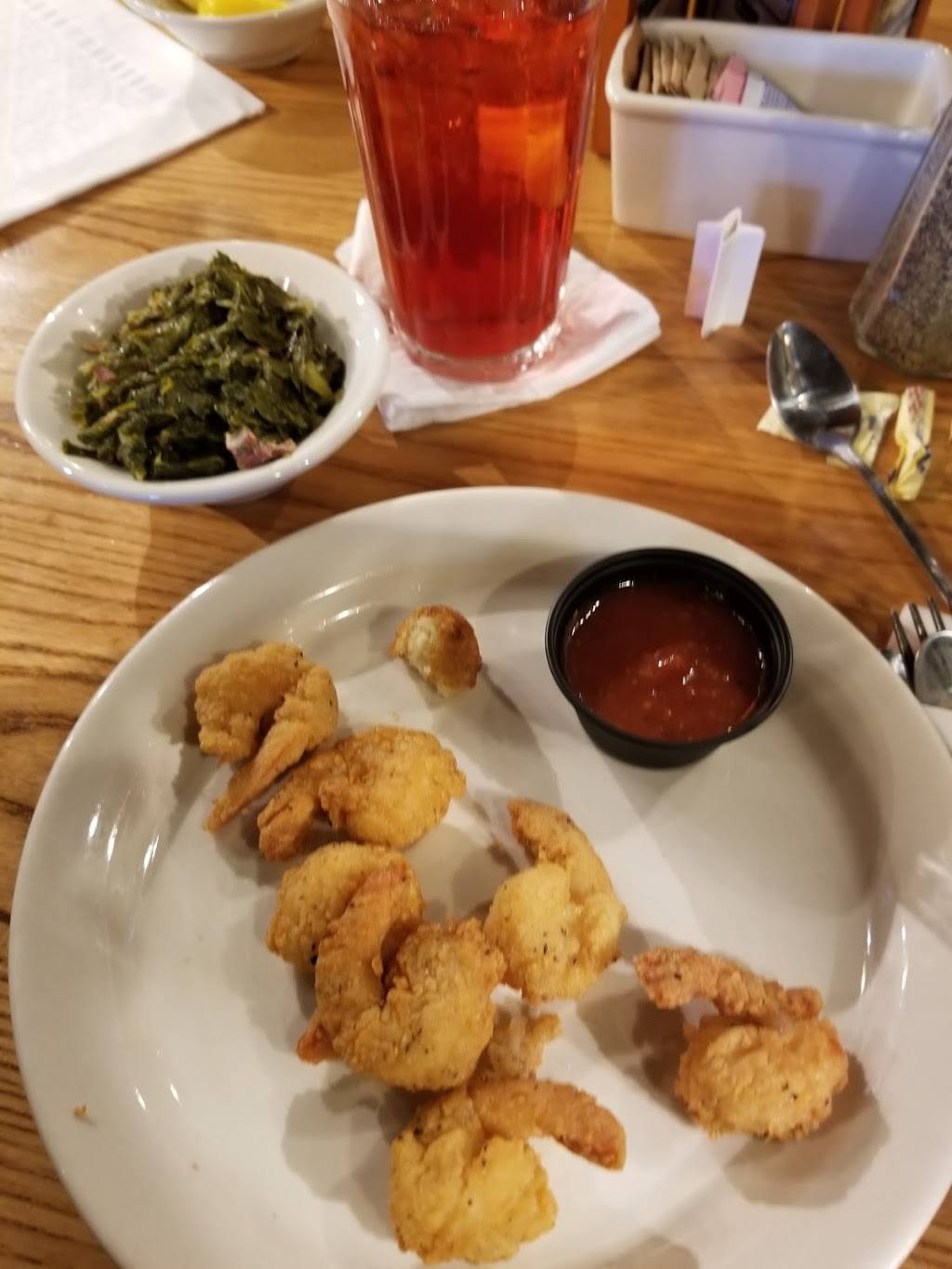 Cracker Barrel Old Country Store | restaurant | 650 N 12th St, Murray, KY 42071, USA | 2707620081 OR +1 270-762-0081