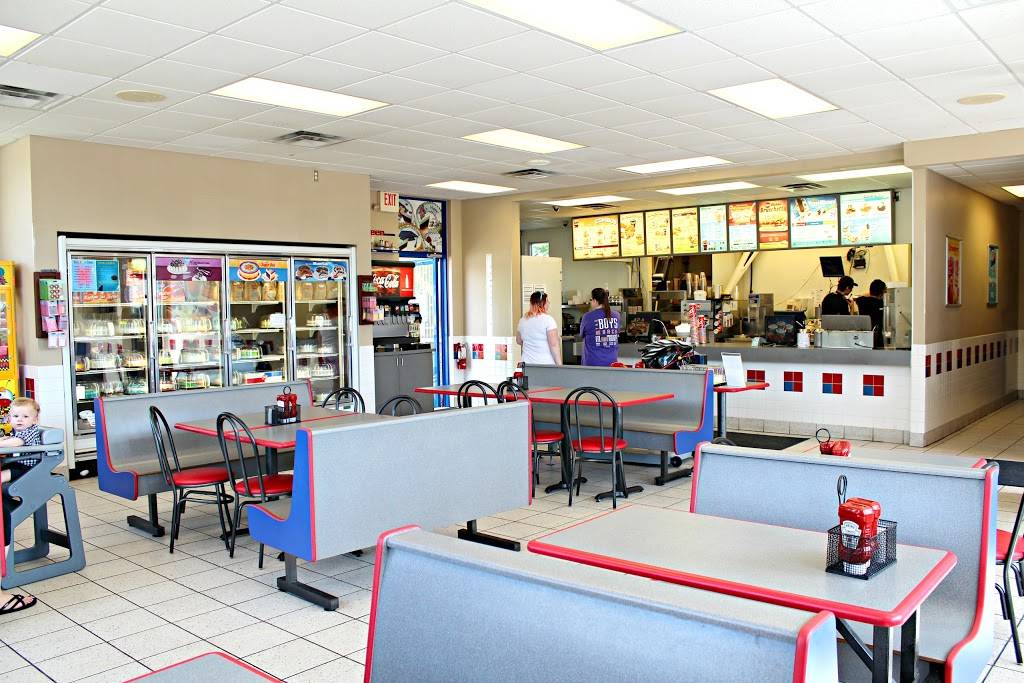 Dairy Queen | restaurant | 2451 Birch St, Eau Claire, WI 54703, USA | 7158352181 OR +1 715-835-2181