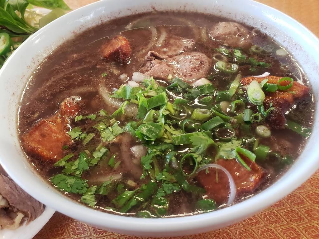 Lao-Thai Restaurant | restaurant | 4937 E Kings Canyon Rd, Fresno, CA 93727, USA | 5592512800 OR +1 559-251-2800