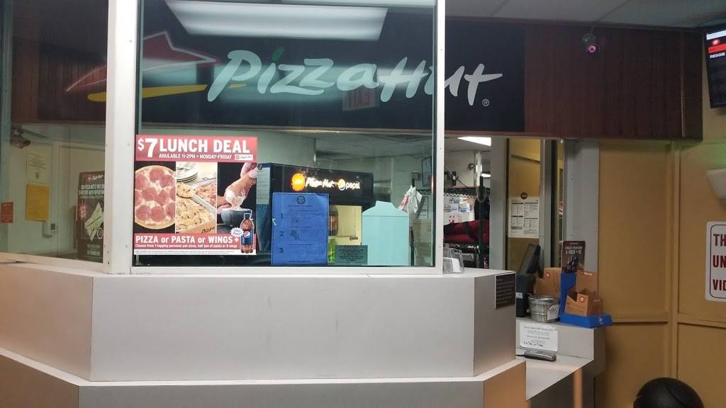 Pizza Hut | restaurant | 2305 Springs Rd, Vallejo, CA 94591, USA | 7075572255 OR +1 707-557-2255