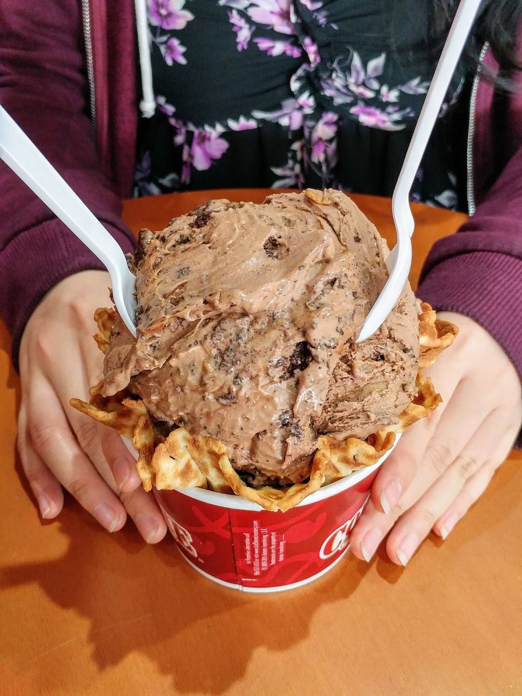 Cold Stone Creamery | bakery | 88-01 Queens Blvd, Elmhurst, NY 11373, USA | 7187600800 OR +1 718-760-0800