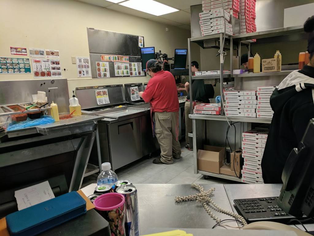 Papa Johns Pizza | restaurant | 15617 W 87th St Pkwy, Lenexa, KS 66219, USA | 9138941300 OR +1 913-894-1300