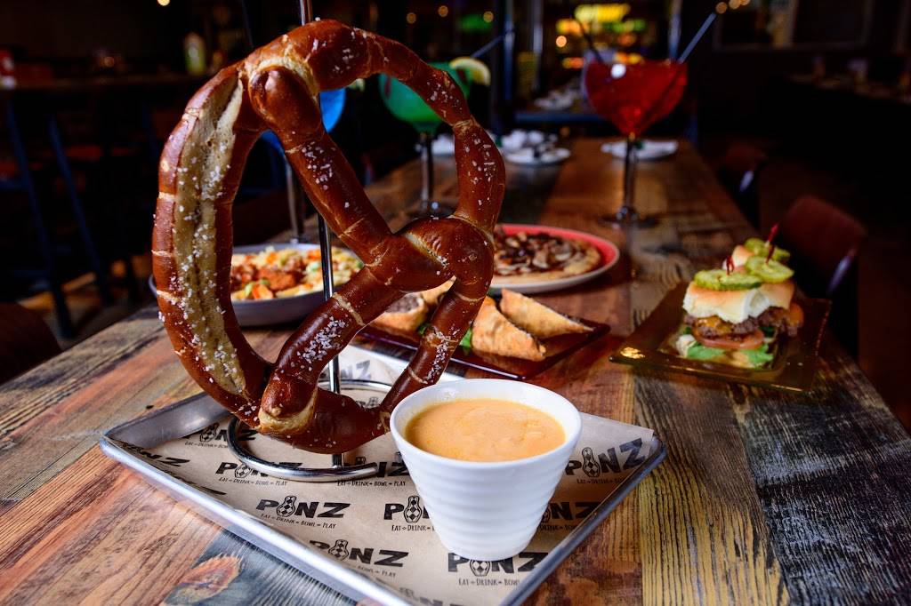 PiNZ - Hadley | restaurant | 367 Russell St, Hadley, MA 01035, USA | 4133870550 OR +1 413-387-0550