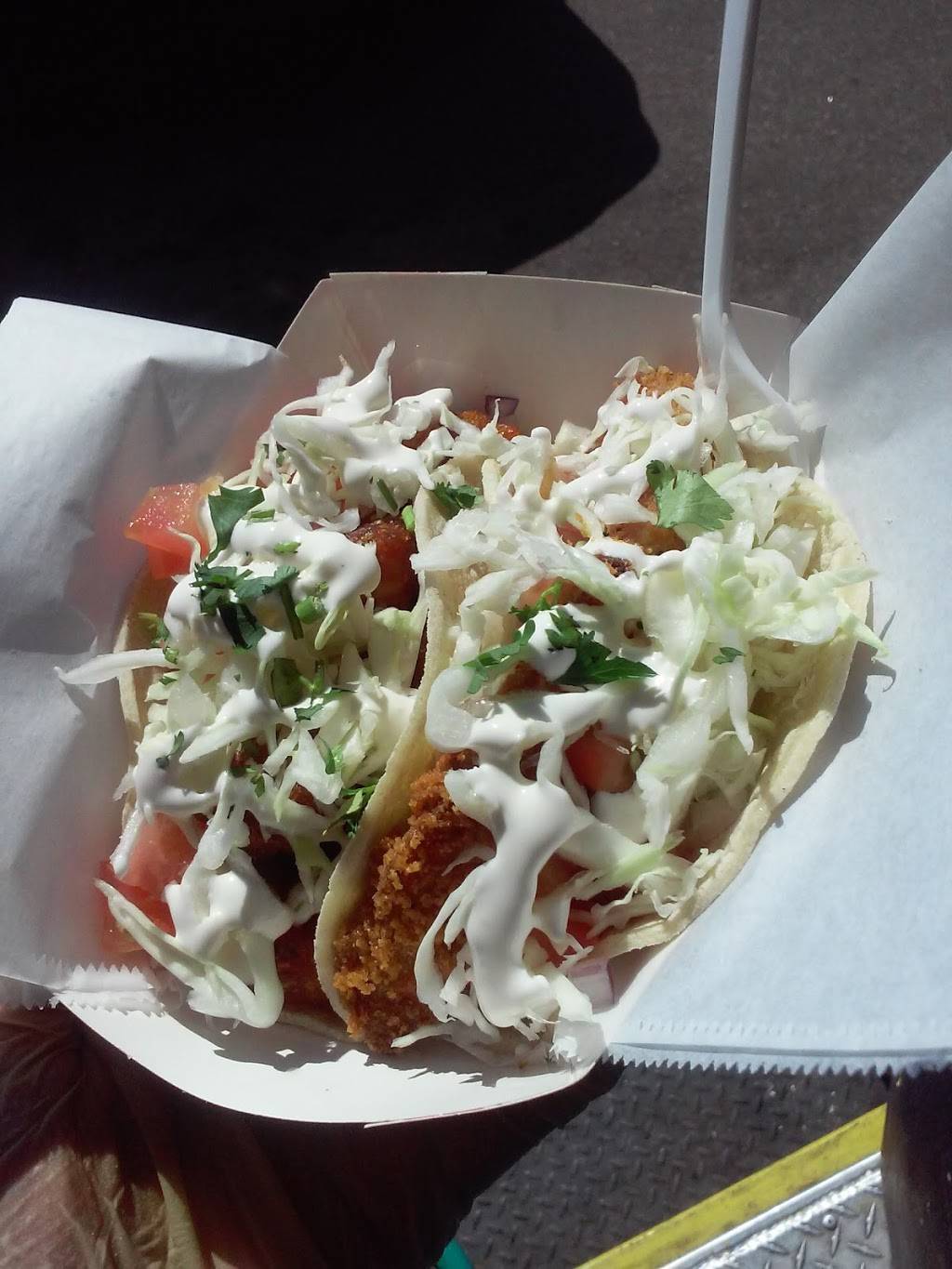 Maricos Los Primos | restaurant | 1300 W Borchard Ave, Santa Ana, CA 92704, USA | 7144371206 OR +1 714-437-1206