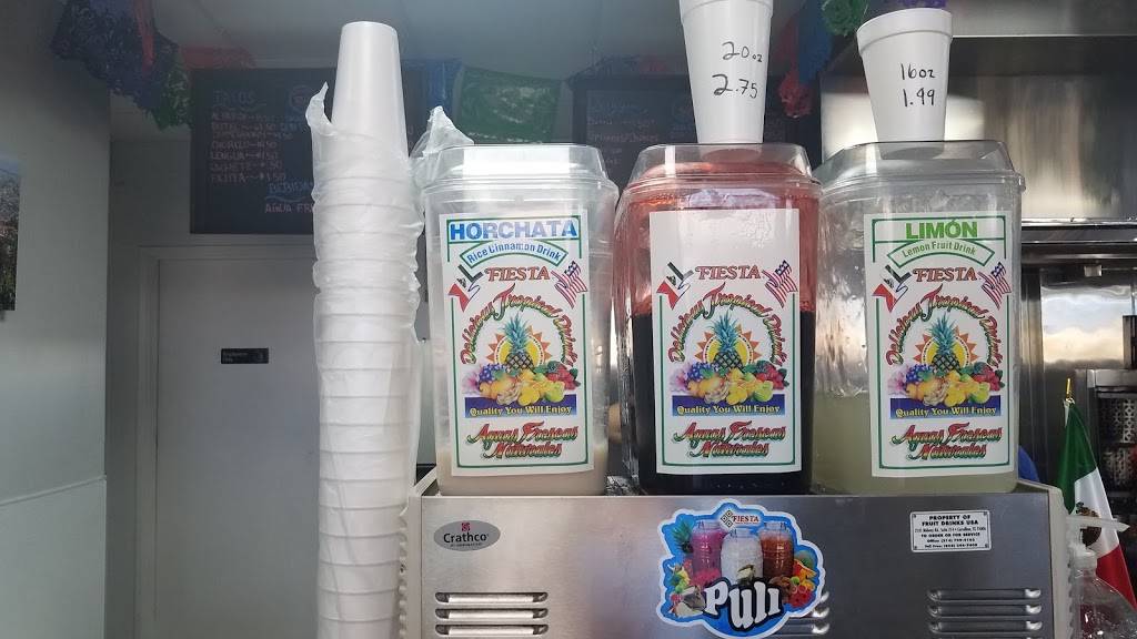 Taqueria Don Tomas | restaurant | 918 E Berry St, Fort Worth, TX 76110, USA | 2145867501 OR +1 214-586-7501
