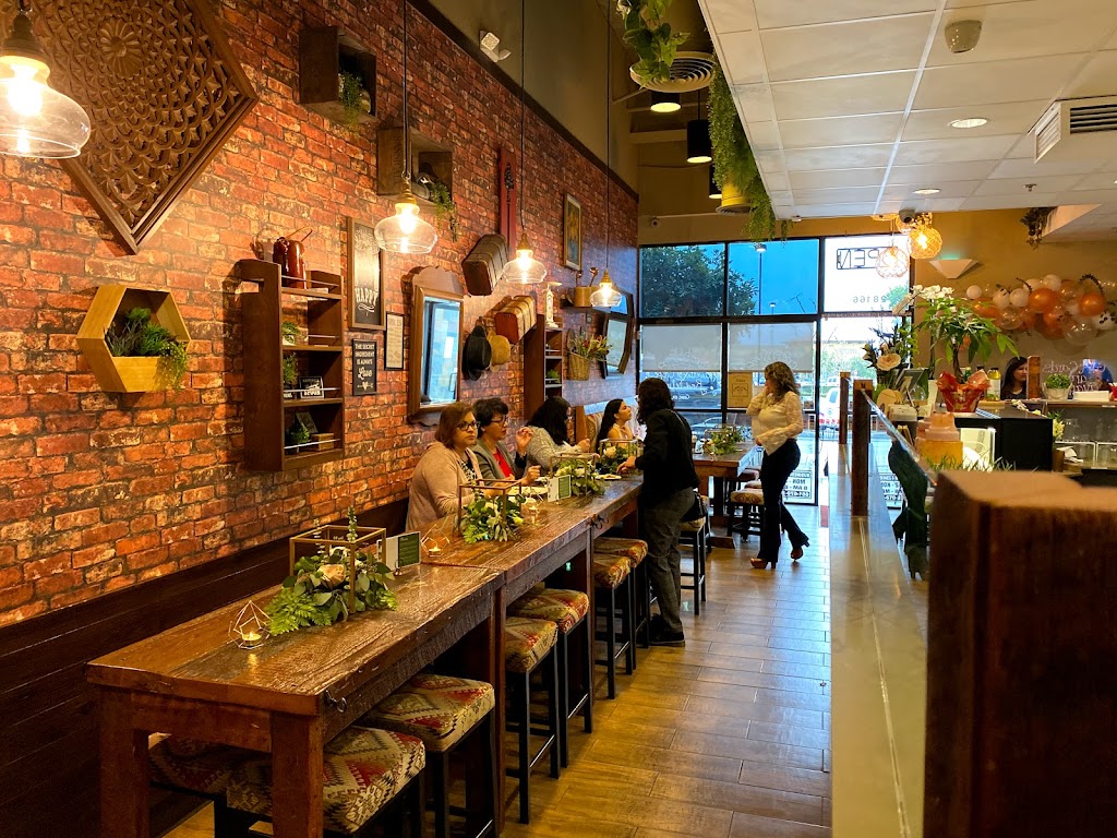 Delicrepissima | restaurant | 28166 Newhall Ranch Rd, Valencia, CA 91355, USA | 6616708770 OR +1 661-670-8770