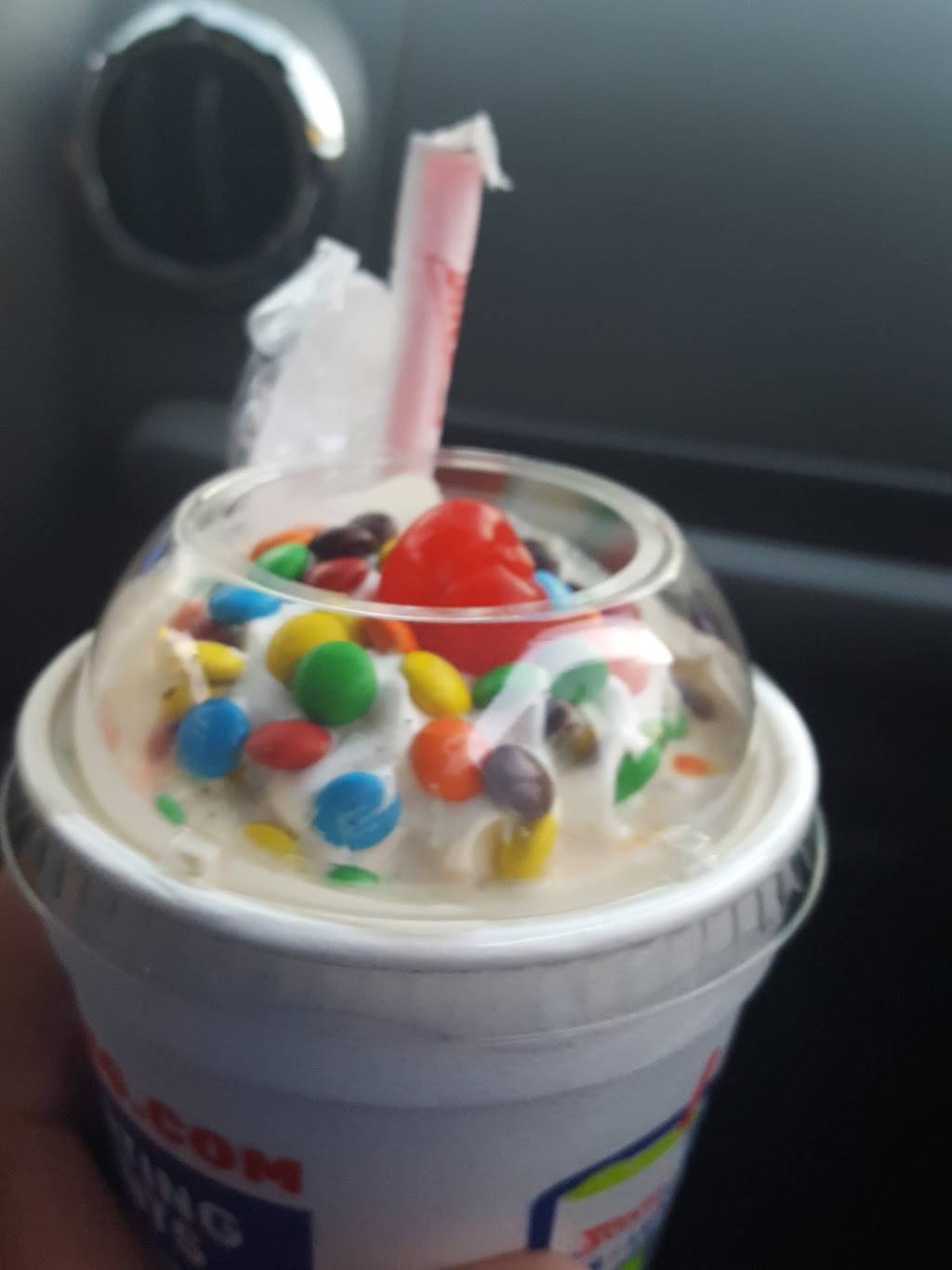 Sonic Drive-In | restaurant | 8404 Westheimer Rd, Houston, TX 77063, USA | 7132782569 OR +1 713-278-2569