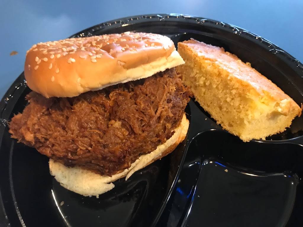 Tennessees Real BBQ Braintree | restaurant | 173 Pearl St, Braintree, MA 02184, USA | 7818430999 OR +1 781-843-0999