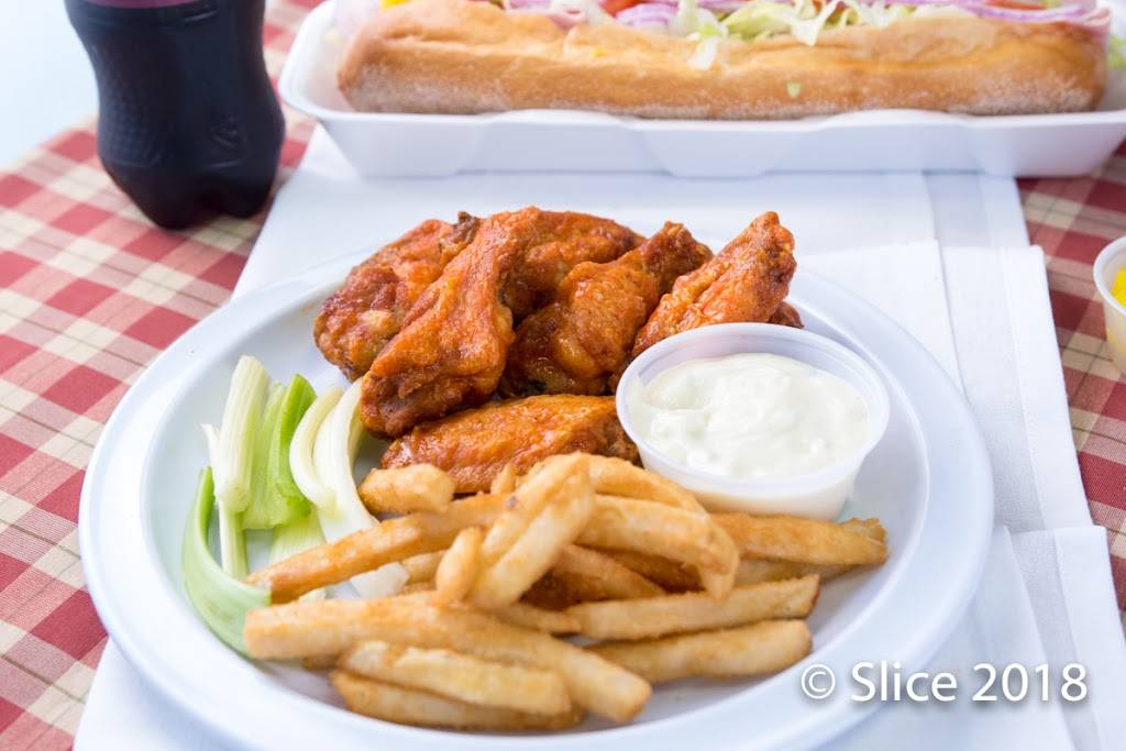 Munchys Pizza & Grill | restaurant | 1925, 904 Township Line Rd, Elkins Park, PA 19027, USA | 2157821777 OR +1 215-782-1777