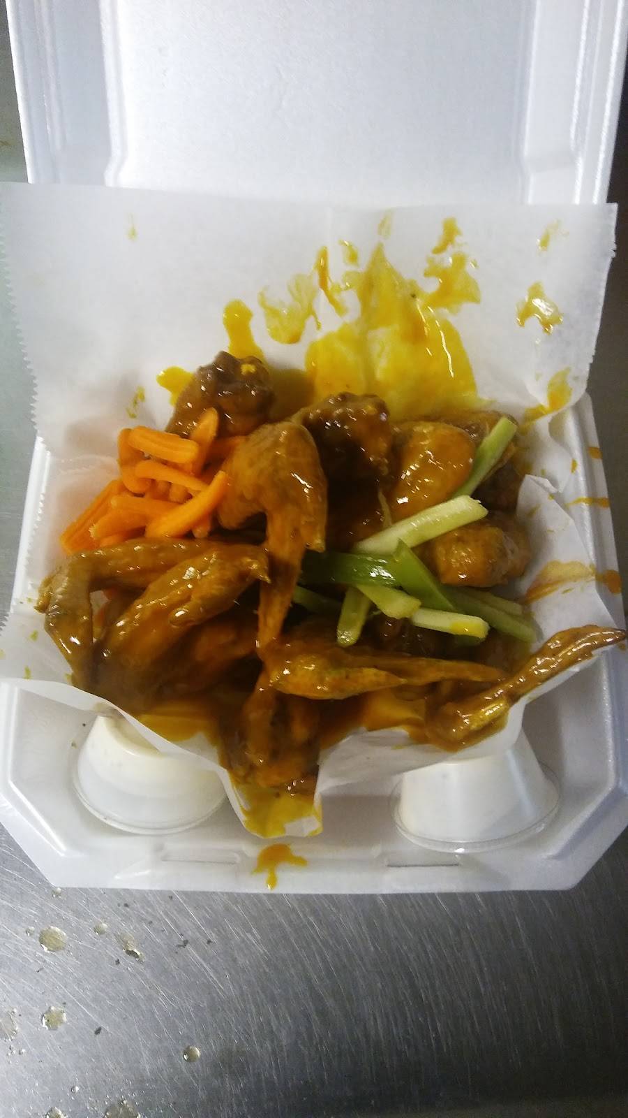 J-Bos Wings & Things | restaurant | 7044 US-64, Oakland, TN 38060, USA | 9012356467 OR +1 901-235-6467