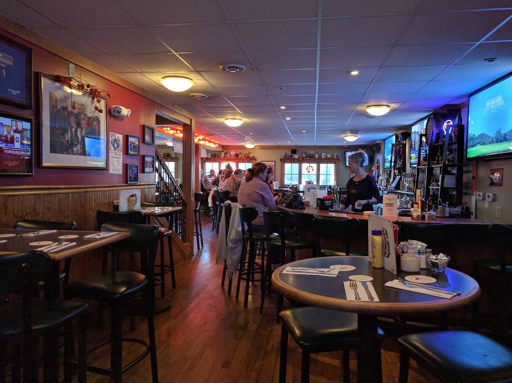 Slim McGinns West | restaurant | 14735 W Lisbon Rd, Brookfield, WI 53005, USA | 2623731500 OR +1 262-373-1500