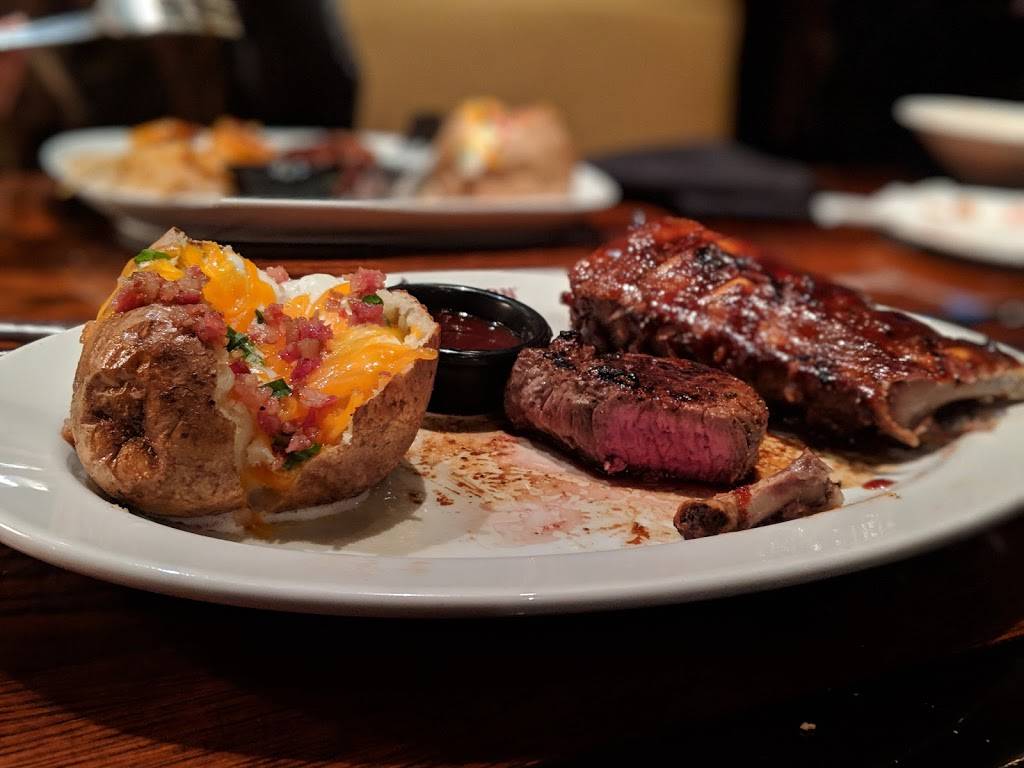 LongHorn Steakhouse | meal takeaway | 2710 Towne Dr, Beavercreek, OH 45431, USA | 9374318344 OR +1 937-431-8344