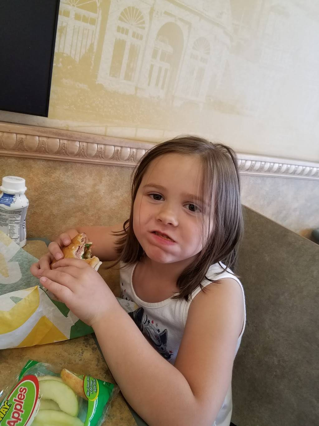 Subway | restaurant | 1109 6th St, Nevada, IA 50201, USA | 5153822355 OR +1 515-382-2355