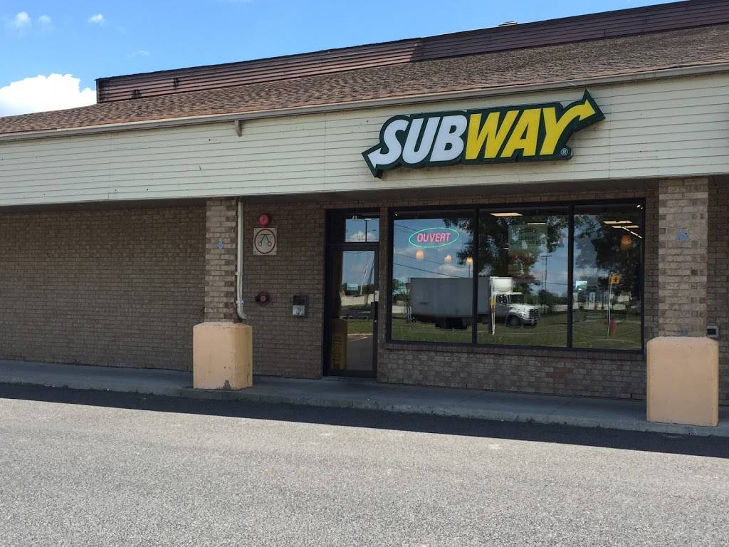 Subway | restaurant | 43 Boulevard Jean-Paul-Vincent, Longueuil, QC J4G 1Z2, Canada | 4506705121 OR +1 450-670-5121