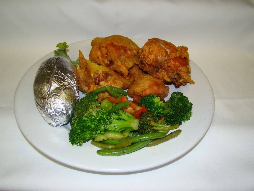 Wooden Nickel Pub & Eateries | restaurant | 1610 Pine St, Silverton, OR 97381, USA | 5038739979 OR +1 503-873-9979