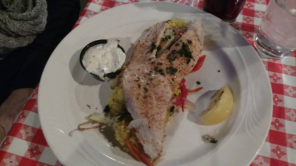 Kazarellis At Millers Bay | restaurant | 1127 Lakeside Ave, Milford, IA 51351, USA | 7123373238 OR +1 712-337-3238