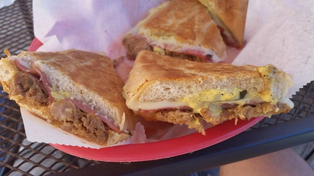 Kooky Coconut | restaurant | 760 Gulf Blvd, Indian Rocks Beach, FL 33785, USA | 7275171300 OR +1 727-517-1300